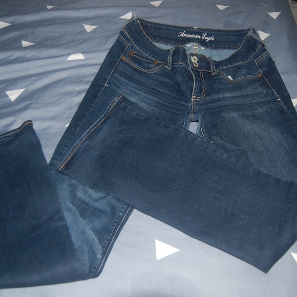American Eagle Outfitters Denim - American Eagle "Artist" Super Stretch Jeans American Eagle Outfitters Denim - American Eagle "Artist" Super Stretch Jeans